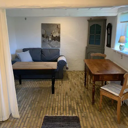 Bed & Breakfast Lillemollens 3*